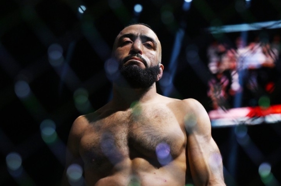 UFC 웰터급 챔피언 무하마드, P4P 랭킹 진입과 동시에 6위로 등극 썸네일 이미지