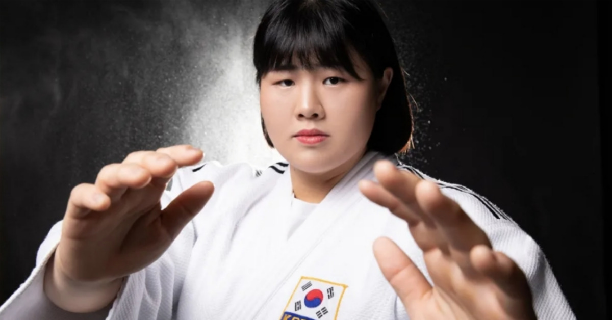 김하윤, 시원한 경기력으로 동메달 획득! 24년 만에 새로 쓴 역사! 썸네일 이미지