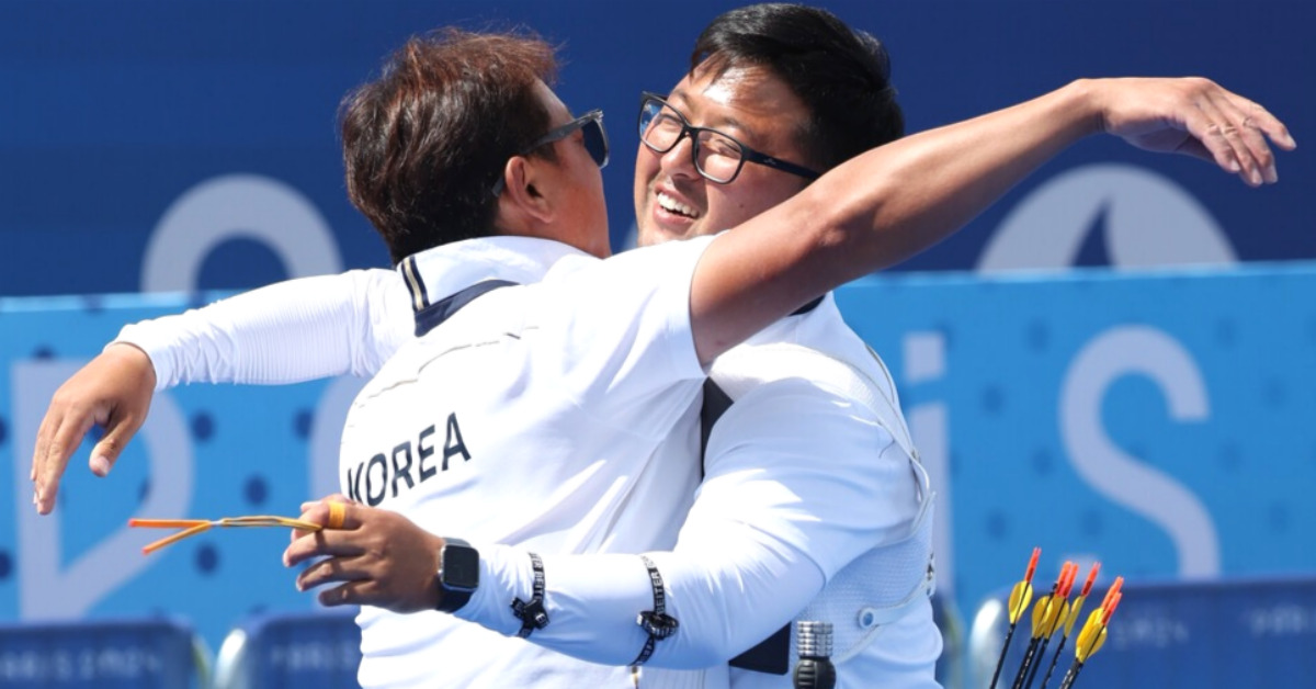 김우진, 한국 양궁 역사에 새로운 장을 열다! 올림픽 5종목 3관왕 차지하여 역사적인 석권 달성 썸네일 이미지