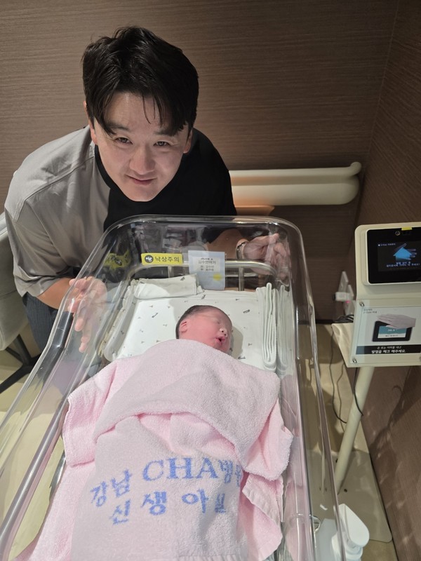 키움 히어로즈의 주환, 아버지로서 새로운 삶 시작하기. 썸네일 이미지