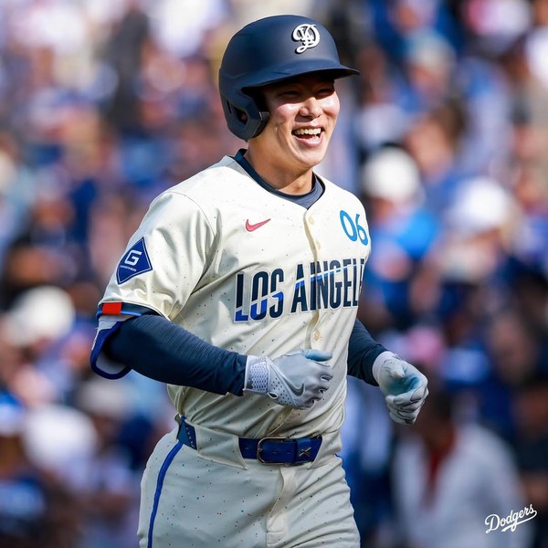 김혜성이 MLB 125년 역사를 바꾼다! 다저스의 중심에 선 '신인왕 후보' 썸네일 이미지