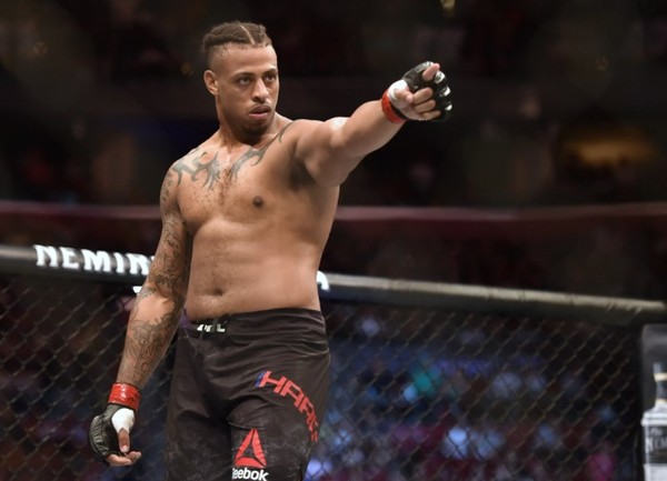 UFC 파이터 그렉 하디, 가족 폭행 혐의로 경찰에 체포 썸네일 이미지