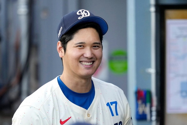 '다저스의 오타니, 2년 만에 마운드에 복귀한다··· 17일 샌디에이고전 선발 등판 예정' 썸네일 이미지