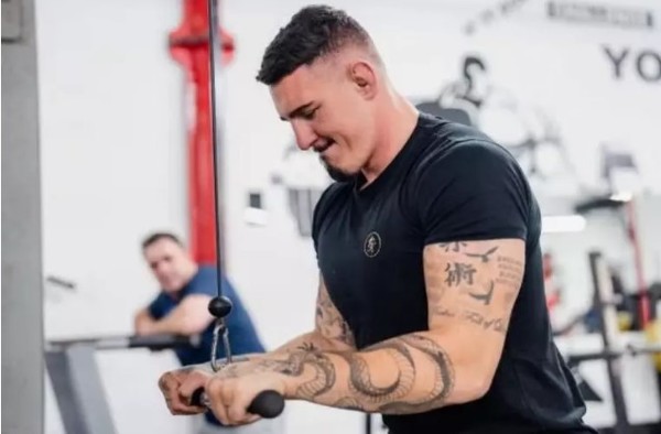UFC 존 존스의 은퇴 소식, 톰 아스피날이 '가장 큰 피해자' 될 것인가? 썸네일 이미지