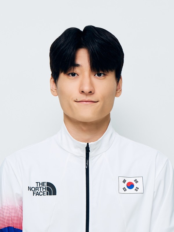 "다이빙 김영택, 광주 선수권대회에서 2관왕 차지하며 유니버시아드 도약 준비 중" 썸네일 이미지